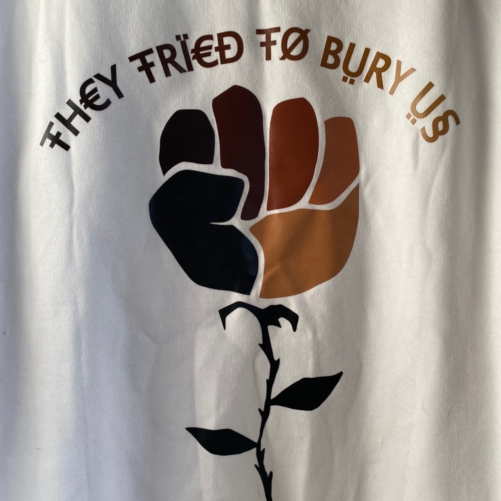 Kreative Living sweatshirt